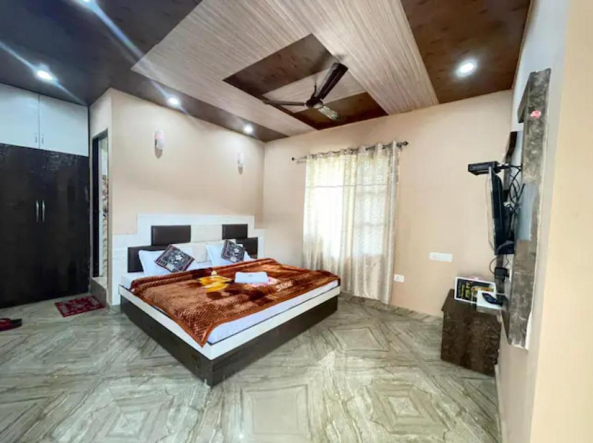 Oak Wood Homestay Banikhet Dalhousie Exterior photo